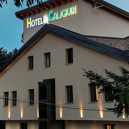 Hotel Ristorante Caligiuri Decollatura Exteriör bild